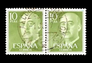 Dos sellos de Franco matasellados con el fechador de la Cartería de Enlace Motorizada (CEM) Villanueva de Alcorón-Armallones en los años 70.